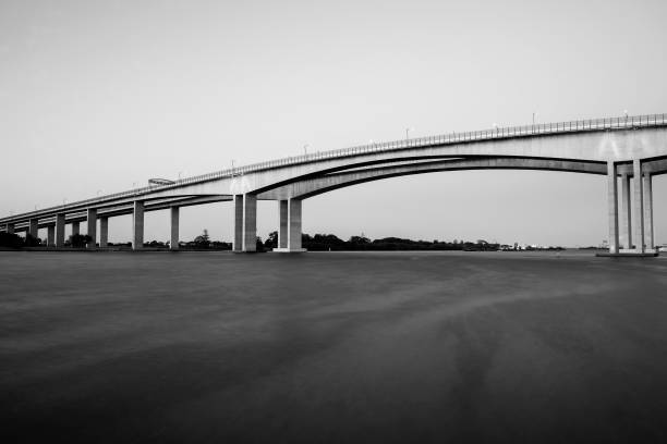 istock Gateway Bridge Motorway in Brisbane 689983194