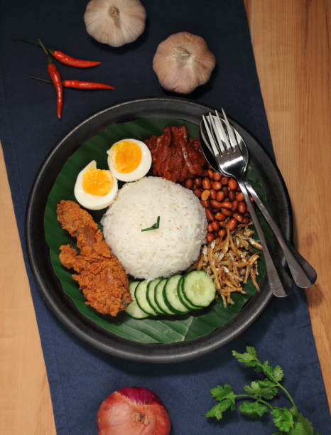 istock Asian food fat rice 689994464