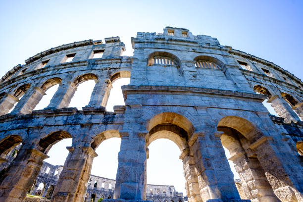 istock amphitheater in pula - croatia 690073128