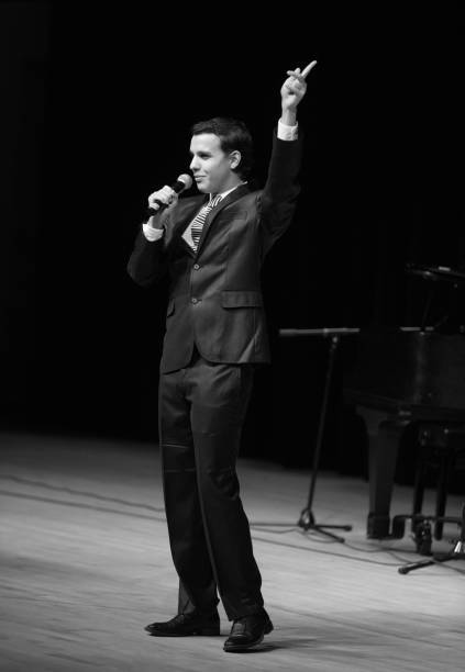 istock Jazz singer teenager 690154400