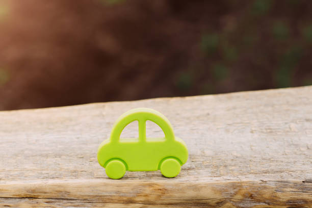 istock the car on a wooden background 690161314