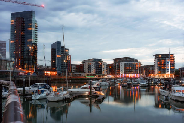 istock Southampton's Ocean Village marina 690191924