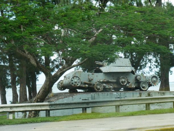 ビーチロード、サイパンで世界大戦 11 の遺跡日本のタンカー - japanese military ストックフォトと画像
