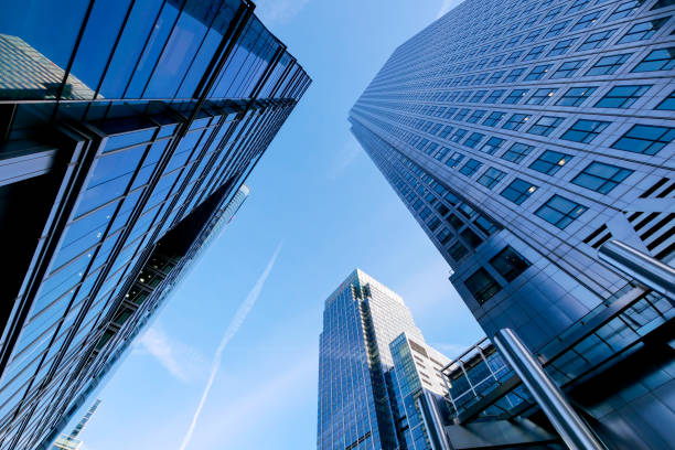 istock London office building skyscraper, working & meeting 690243724
