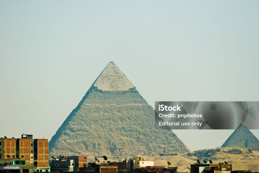 Phong Cảnh Cairo Ai Cập Với Kim Tự Tháp Giza Phía Sau Hình ảnh Sẵn có - Tải  xuống Hình ảnh Ngay bây giờ - iStock