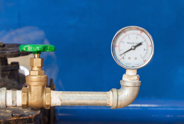 Water gauge pressure and valve in control room