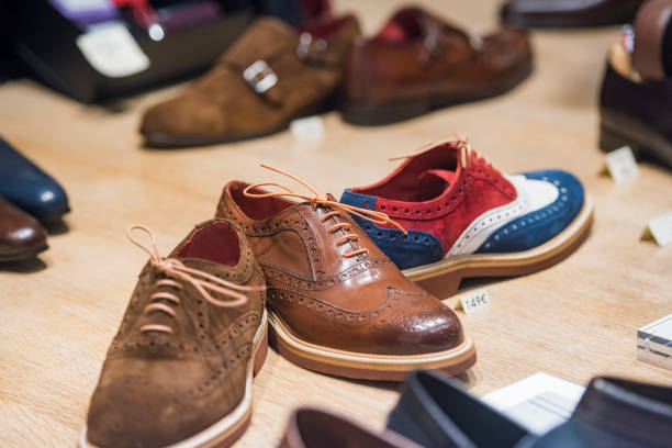 istock Men shoes in a store in Paris 690356420