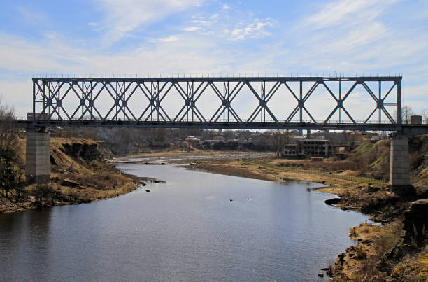 istock railway bridge on Russian-Estonian border 690416314