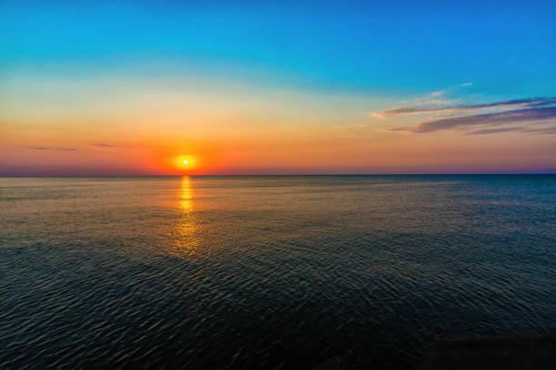 istock Sunrise at the sea 690470538