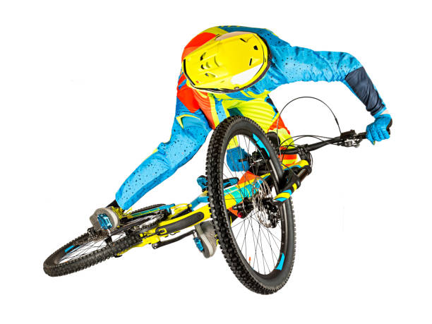 極端な鞭のダウンヒル ライダー ジャンプ - racing bicycle bicycle cycling yellow ストックフォトと画像