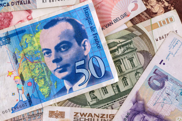 French Franc French Franc banknote on old european currencies dutch guilders stock pictures, royalty-free photos & images