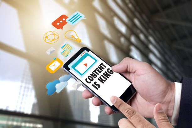 istock CONTENT IS KING seo search engine optimization and content marketing concept 690719300