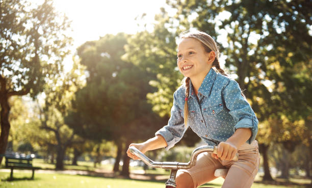 istock Cycling extends children’s geographical mind-maps 690724142