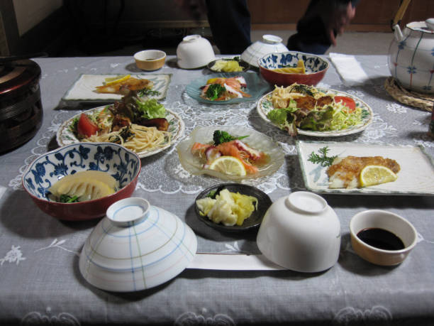 istock Meals served - Japanese cuisine 690772598