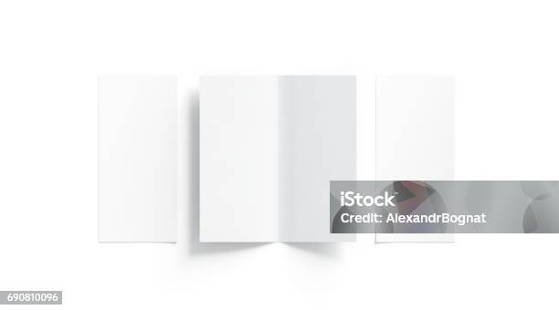 En Blanco Blanco Dos Doblado Manual De Simulacros Abrir Y Cerrar Foto de stock y más banco de imágenes de Folleto