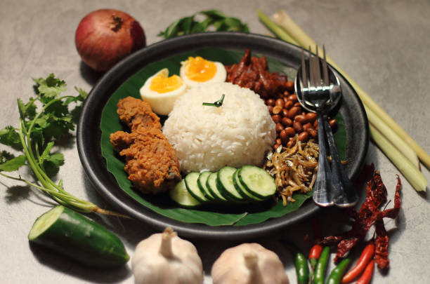 istock Asian food fat rice 690833994