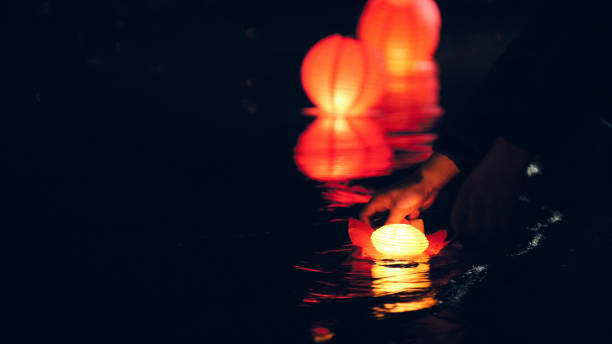 istock Lighting floating lighting Lanterns on river at night - romantic festival 690837812