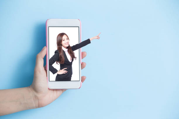istock business woman show something 690858858
