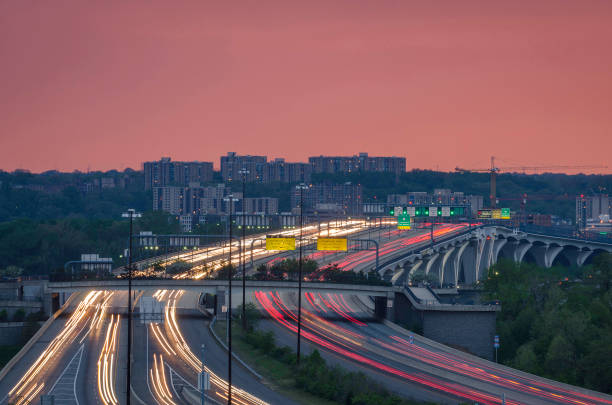 istock Woodrow Wilson Bridge Traffic 691119670