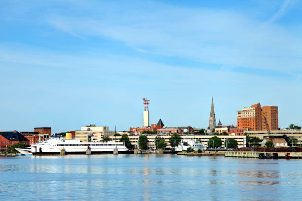istock New London, Connecticut 691210620