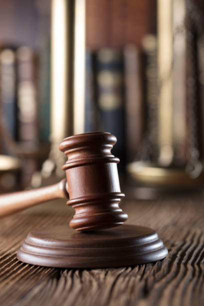 istock Statue of justice, gavel 691262720