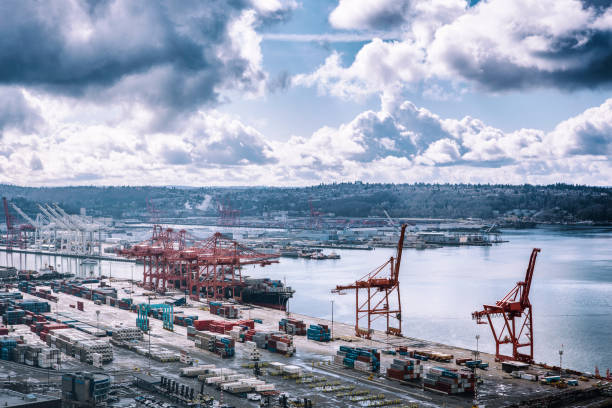 istock Port of Seattle 691279776