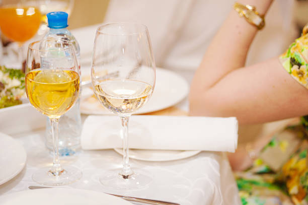istock people eating in a restaurant 691297876