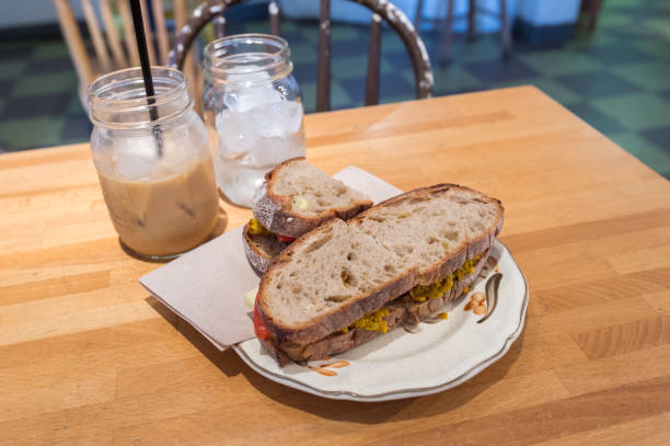 istock Vegetable loaf country bread sandwich on a plate 691337610