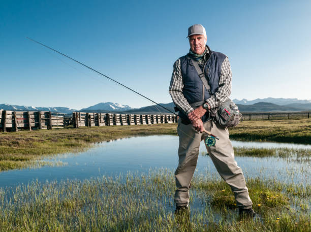 retratos de pescadores con mosca - fly fishing fishing river fisherman fotografías e imágenes de stock