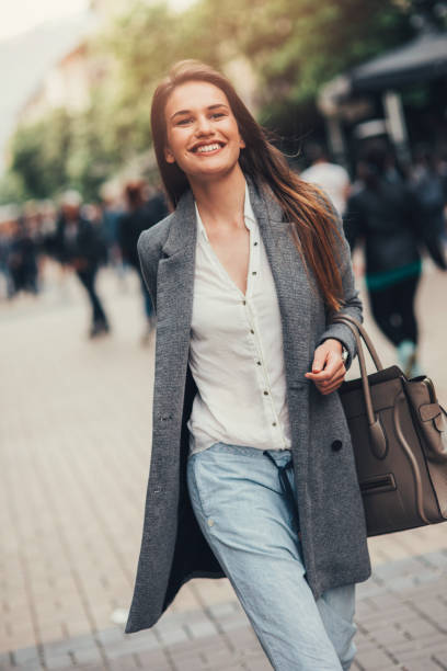 istock City girl 691399780