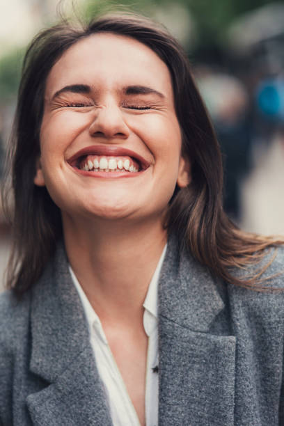 istock City girl 691399784