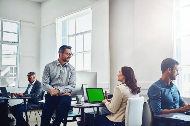 istock The company that gets people collaborating 691429958