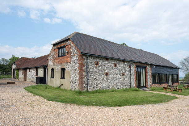 istock View of a Barn Cottage Exterior in Daylight 691450582