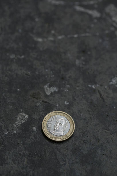 istock 2 euro coin on the floor. 691493174