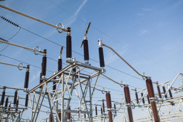istock Switching structure controls the supply of high voltage. 691527722