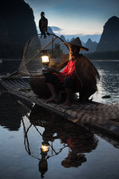 istock Fisherman of Yangshuo 691662916