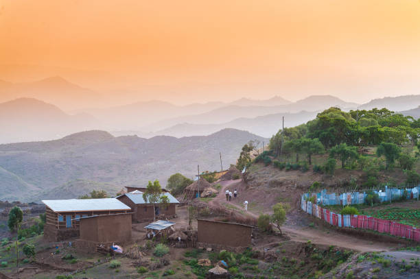 아프리카 일몰 장면 - rural africa 뉴스 사진 이미지