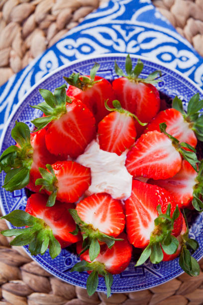 istock Strawberry Cream Dessert Macro 691799058