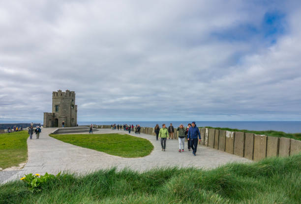 obriens tower at the cliffs of moher, ireland - republic of ireland cliffs of moher cliff galway imagens e fotografias de stock