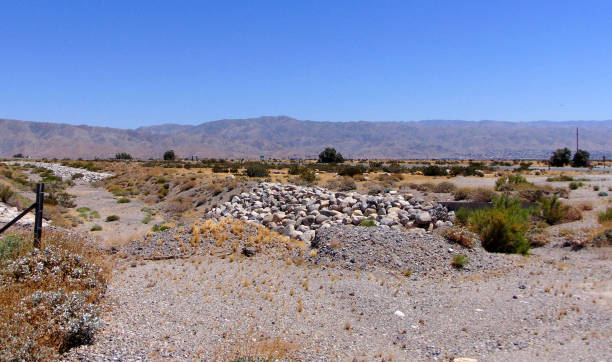 istock The San Andreas in the Distance 691978302