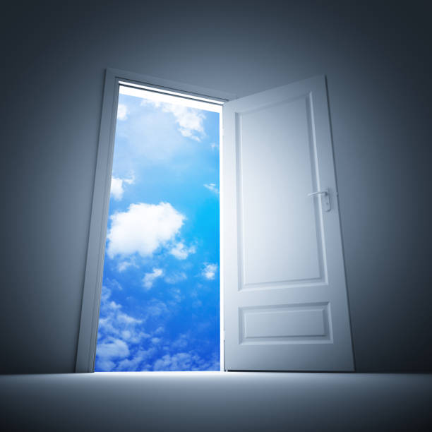 tür zum himmel. 3d illustration - opportunity door new cloud stock-fotos und bilder