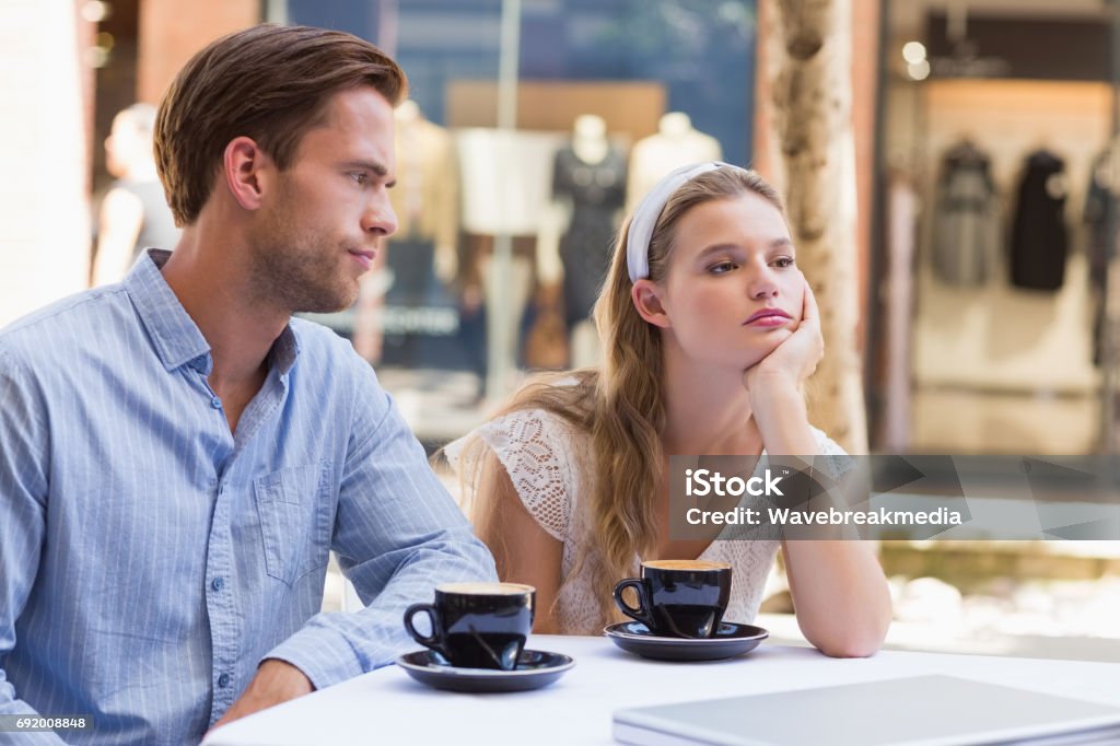 Süßes Paar Beziehung Schwierigkeiten - Lizenzfrei Frauen Stock-Foto