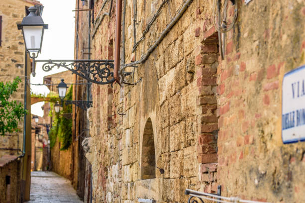 istock An Alley of Colle val d'Elsa 692029244