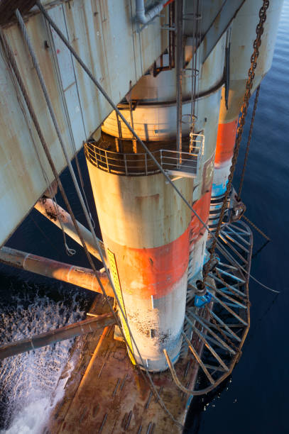 istock oil rig platform pontoon leg to sea level 692096694