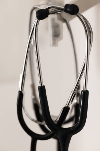 stethoscopes - healthcare and medicine doctor medical exam blood pressure gauge stock-fotos und bilder