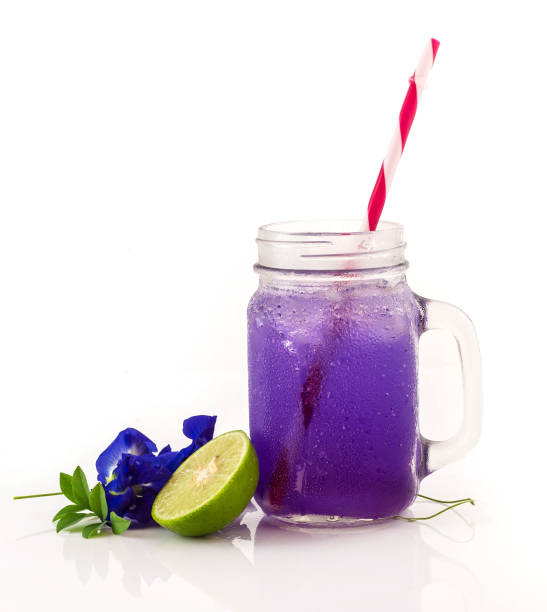 istock Blue butterfly pea juice with lemon 692192860