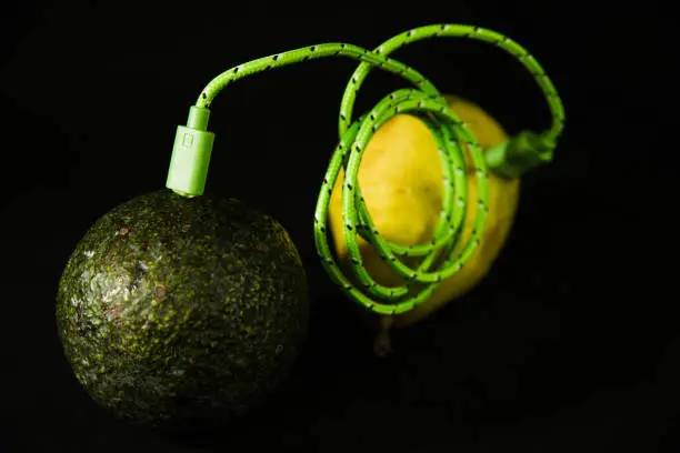 Avocado connected to Pear