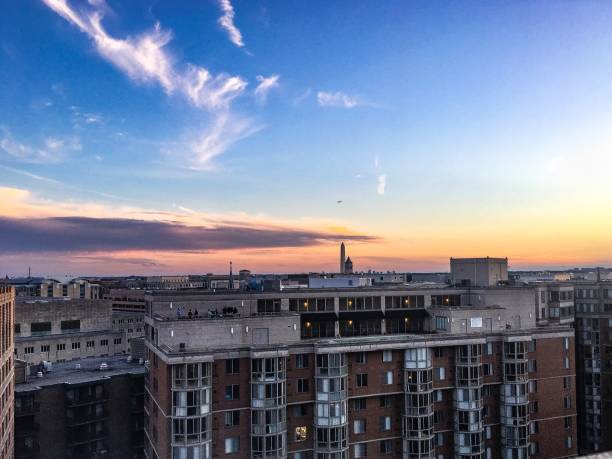 istock sunset and clouds over the washington monument 692197116