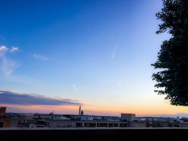 istock sunset and clouds over the washington monument 692197318