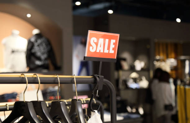 istock sale sign on cloth store 692214620